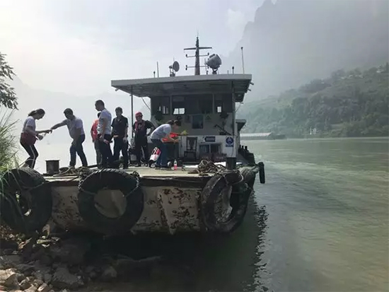 ���쳤���ƽ�ˮ·��qyh���ѻ�������ܺ�·������ɸ㶨ˮ�½�ʯ