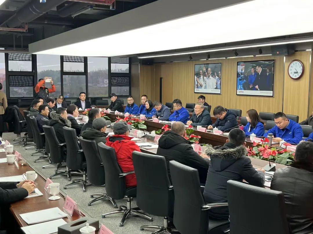 20220203175703_34468 湖南异地商会结合会组织海表湘商来访qyh球友会官网智能