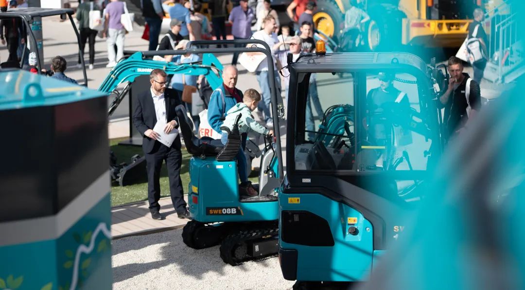 Bauma 2022 | һ������ֳ�ͼ��������qyh���ѻ�������ܵ¹�����չ֮��