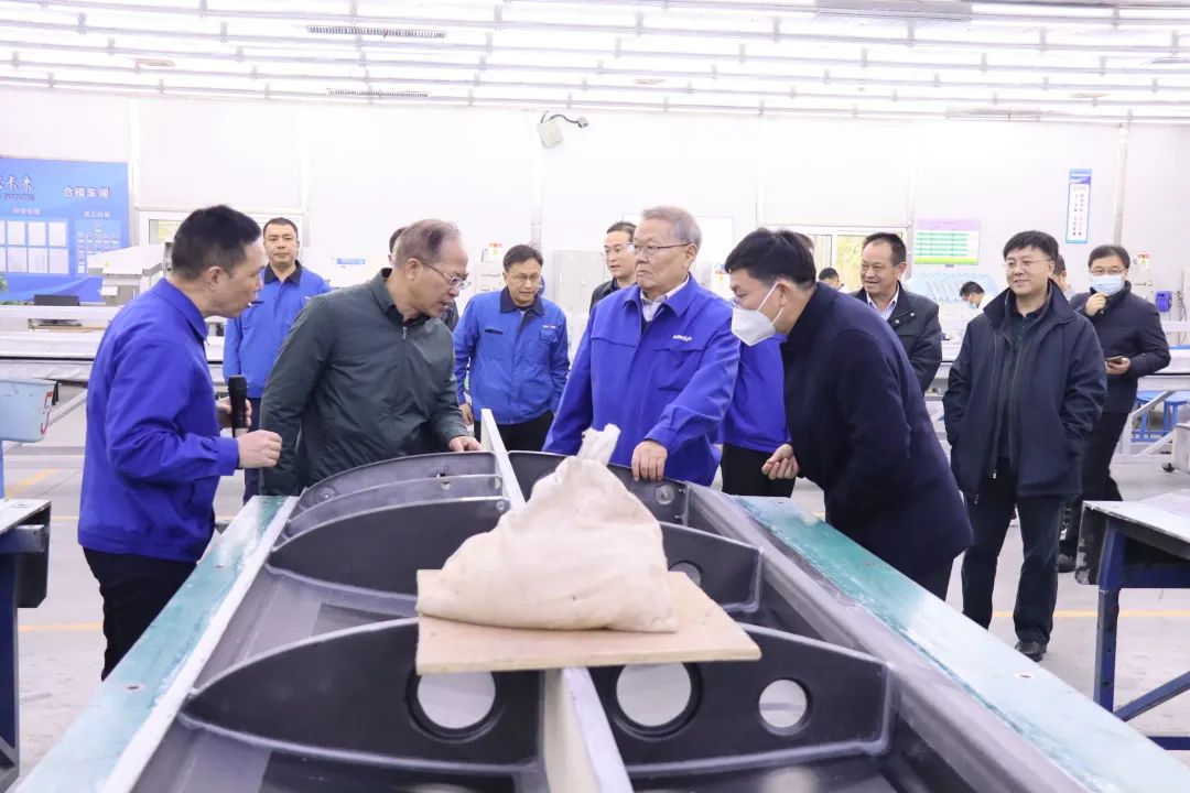 ��ͨ�й���ί���γµ¿�����qyh���ѻ�������ܺ��ղ�ҵ����