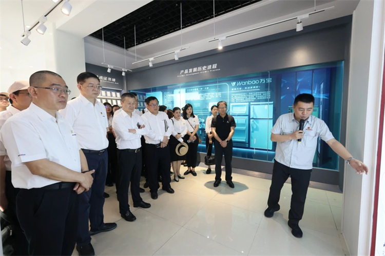 20230426160017_59201 qyh球友会官网智能“学思想 强党性 沉实际 建新功”主题教育培训班在昭通成功进行