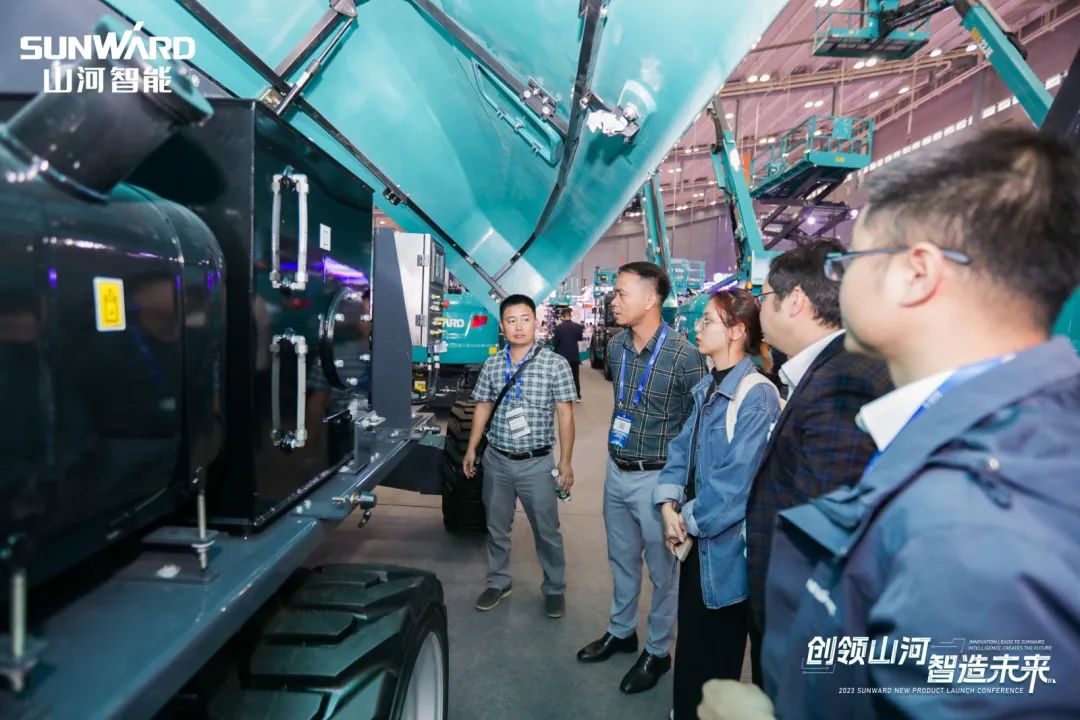 2023 CICEE | qyh���ѻ������������2023��ɳ���ʹ��̻�еչ�����ܻ����綯����ƷվCλ